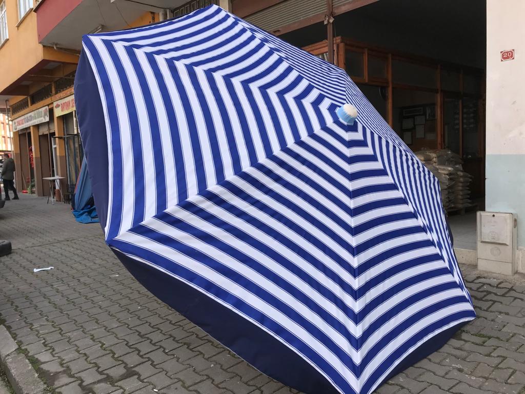 pazar şemsiyesi mavi çizgili model
